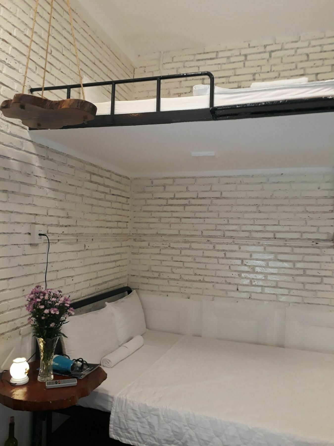 Phuong Van Hotel Thành Pho Ho Chí Minh Esterno foto