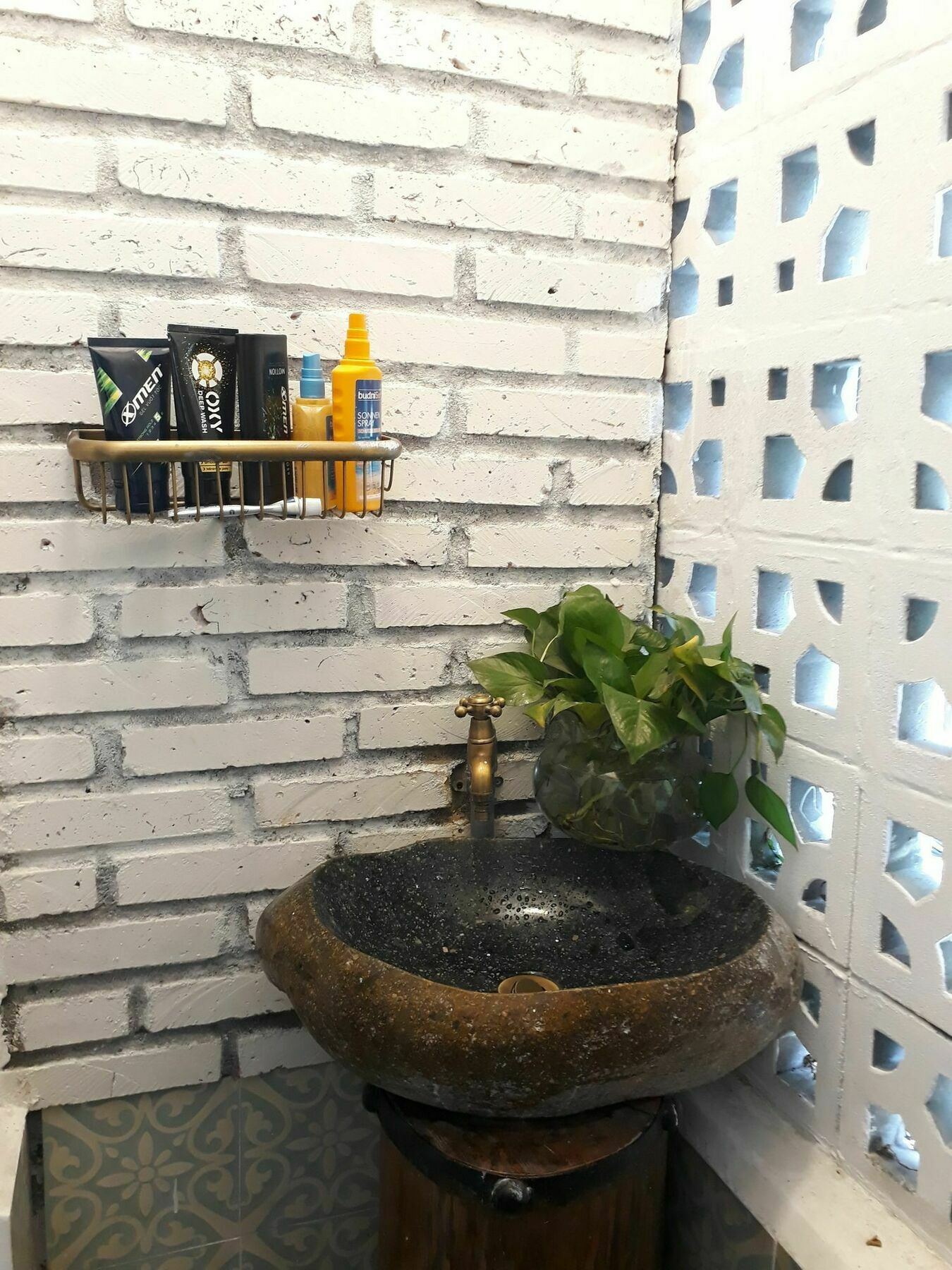 Phuong Van Hotel Thành Pho Ho Chí Minh Esterno foto